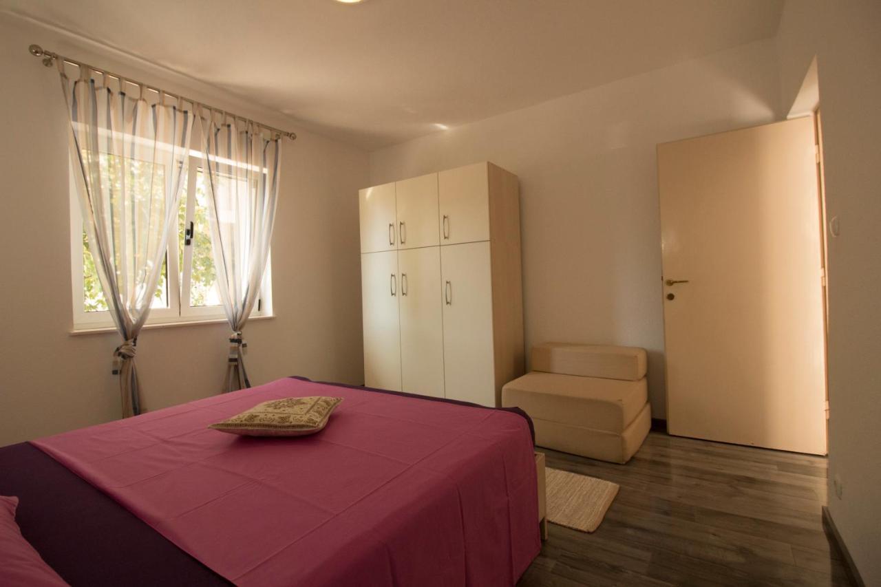 Apartmani Ana Juricev Vodice Ngoại thất bức ảnh
