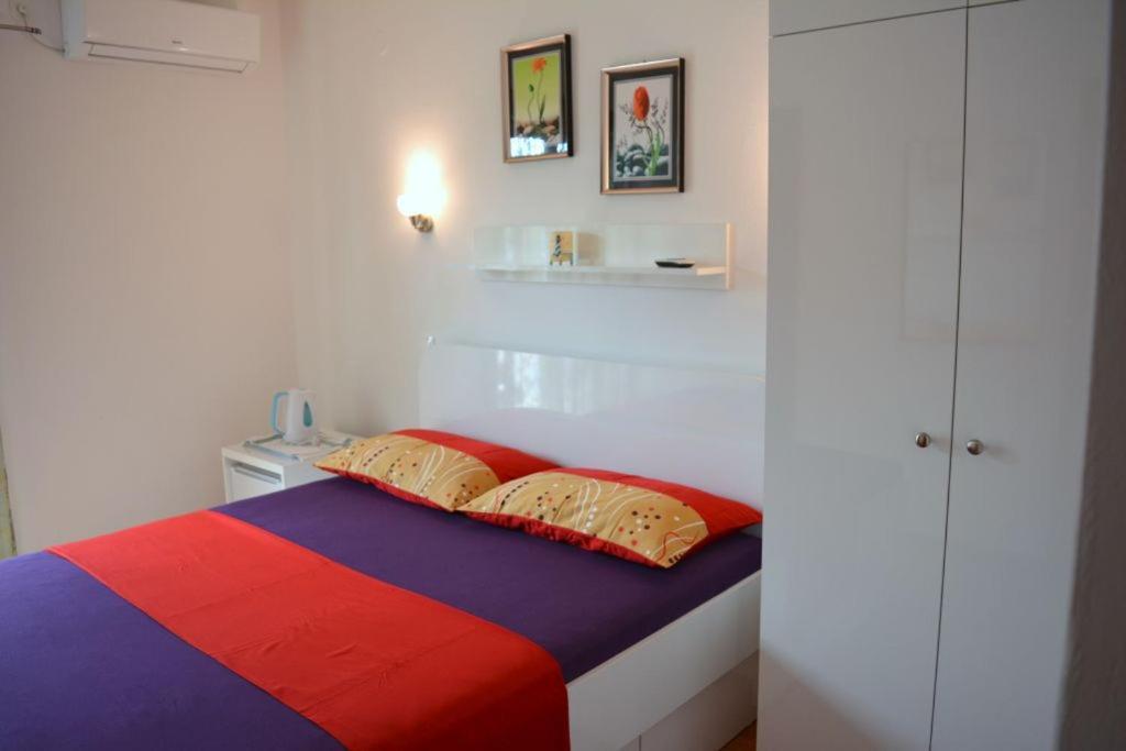 Apartmani Ana Juricev Vodice Ngoại thất bức ảnh