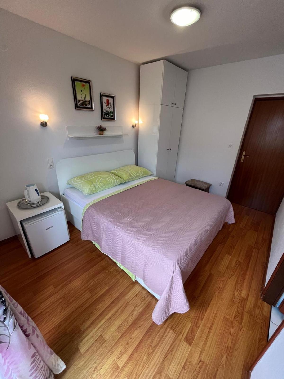 Apartmani Ana Juricev Vodice Ngoại thất bức ảnh