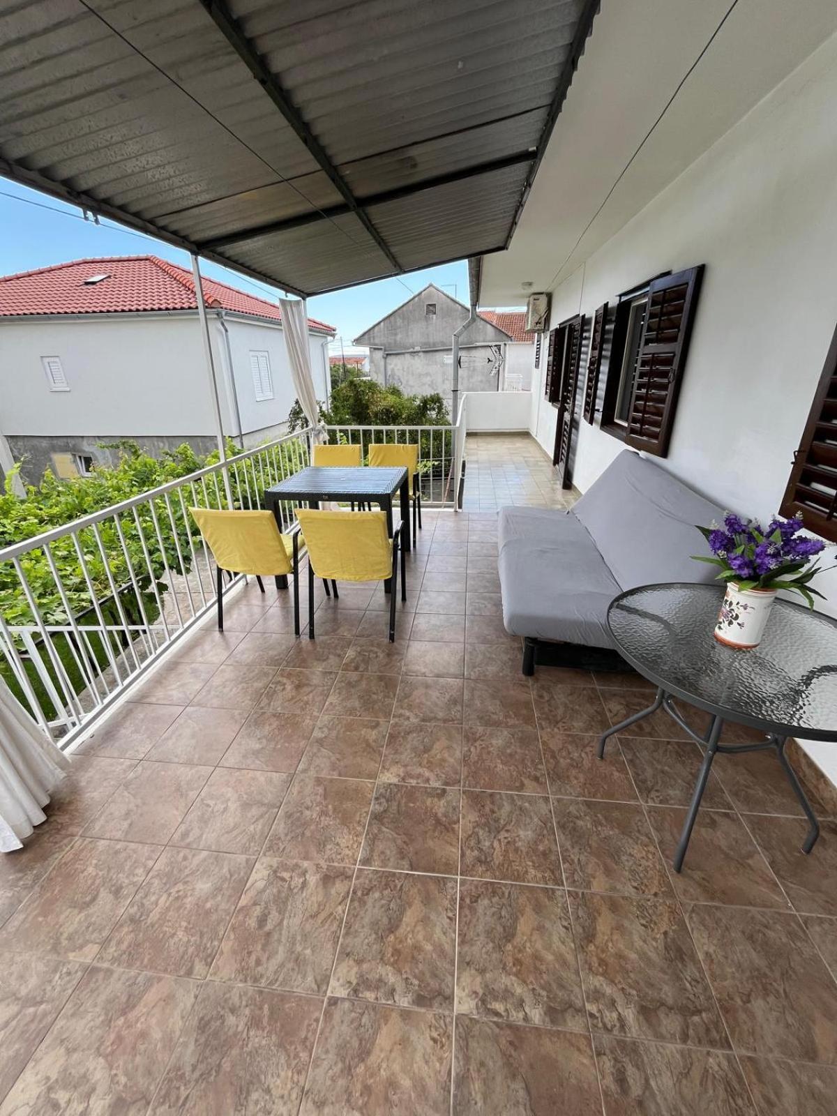 Apartmani Ana Juricev Vodice Ngoại thất bức ảnh