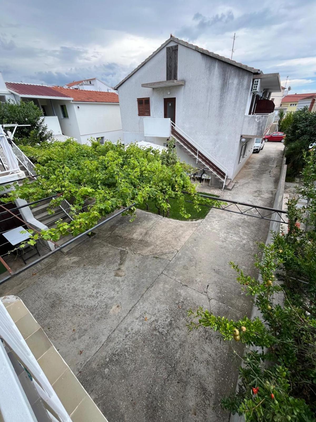 Apartmani Ana Juricev Vodice Ngoại thất bức ảnh