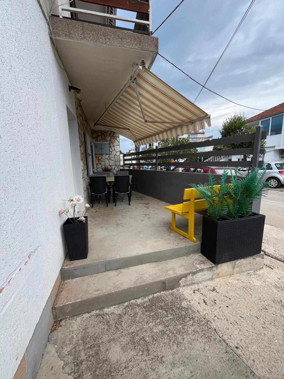 Apartmani Ana Juricev Vodice Ngoại thất bức ảnh